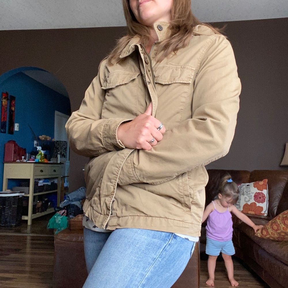 Gap Jacket - Picture 2 of 5